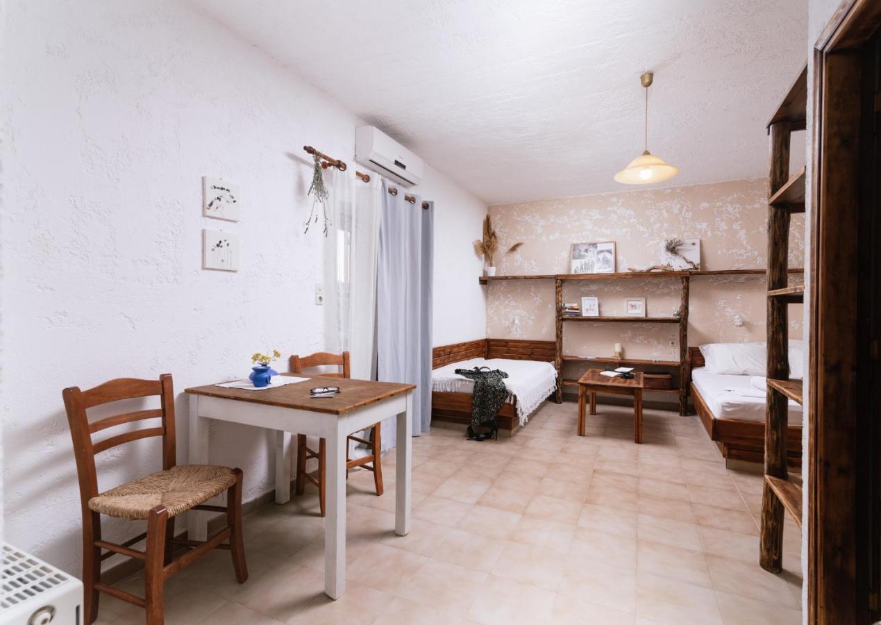 Ovgora - Ismini Sea View Room In Kamilari Village エクステリア 写真